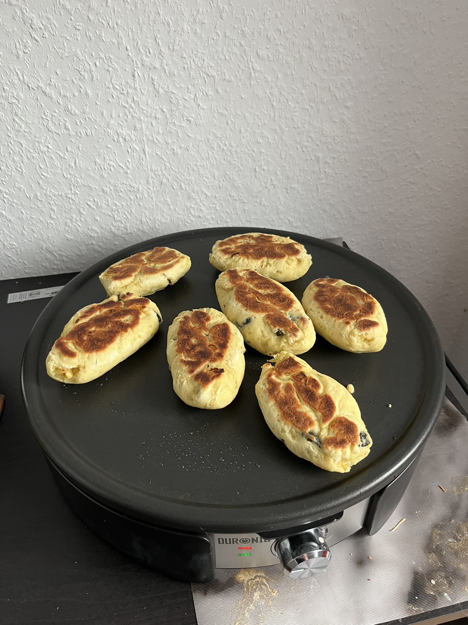 Пирожки с капустой и морковью на псевдомуке — шаг 4