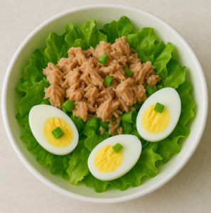 ПП-салат с тунцом и яйцом
