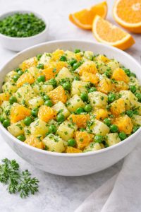 Картофельный салат с апельсином