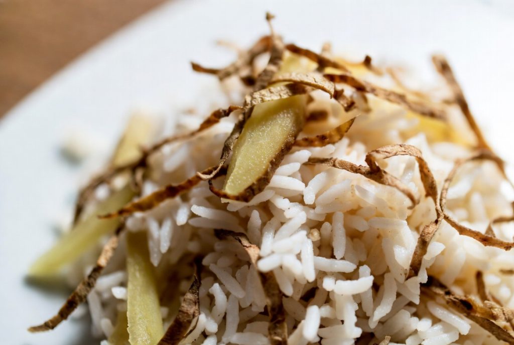 Индийский рис с имбирём