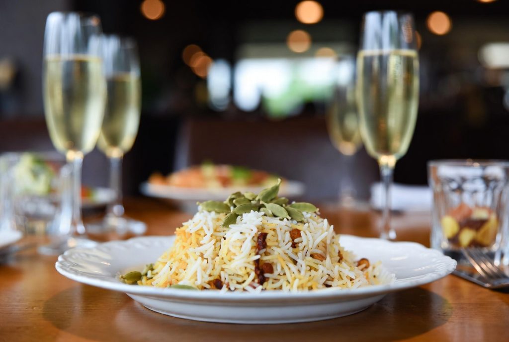 Индийский рис с кардамоном