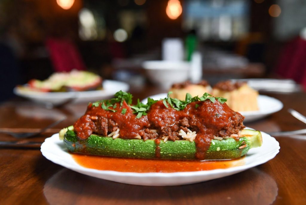 Кабачки с томатами