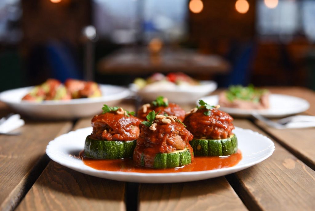 Кабачки с томатами